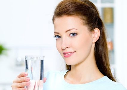 ريجيم الماء للتحكم بالشهية وتخسيس الوزن