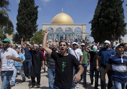 "أوقاف القدس" تدعو المسلمين إلى الرباط في المسجد الأقصى