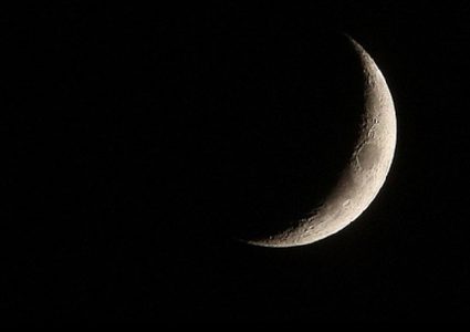 المفتي العام يدعو إلى تحري هلال رمضان بعد غروب شمس الثلاثاء