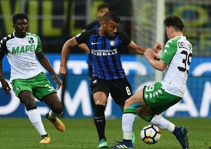 إنتر ميلان يبتعد عن دوري الأبطال