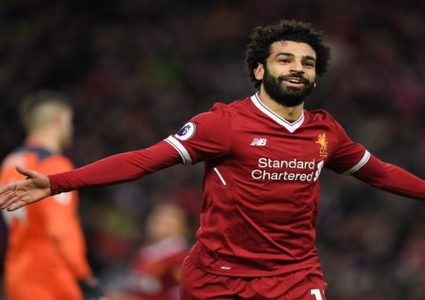 صلاح يواصل كتابة التاريخ بجائزة أخرى