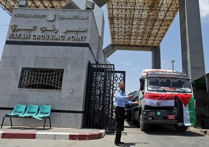 الأزهر يجهز قافلة مساعدات طبية وإغاثية عاجلة لغزة