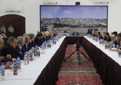 اليوم.. اجتماع موسع للقيادة في رام الله