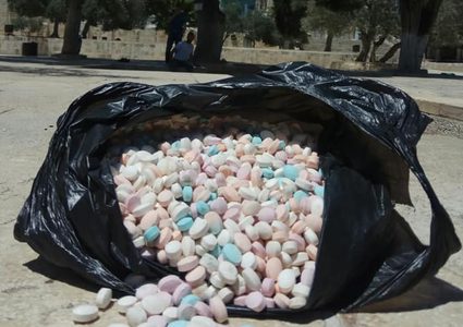 الأوقاف تنفي وجود حبوب "مهلوسة" في الأقصى.."بيان"