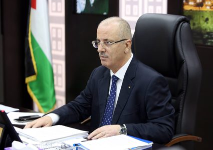 مجلس الوزراء يحمّل حكومة الاحتلال والإدارة الأمريكية مسؤولية دماء الشهداء والجرحى