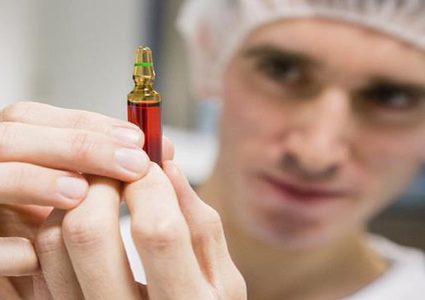 علماء يتوصلون إلى علاج فعال لجميع نزلات البرد