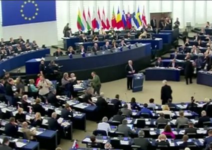 الاتحاد الأوروبي يبحث تشكيل جبهة موحدة في وجه قرارات ترامب