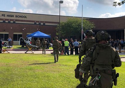 وسائل إعلام أمريكية: مقتل 8 أشخاص جراء إطلاق نار بمدرسة في ولاية تكساس