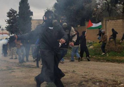 اصابات جراء قمع الاحتلال لمسيرة كفر قدوم