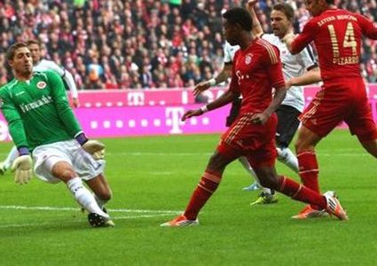 فرانكفورت يهزم البايرن بثلاثية ويتوج بكأس ألمانيا