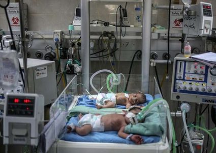 معاريف تكشف: "مردخاي" هو من قرر وقف التحويلات الطبية واختطاف قيادات بحماس