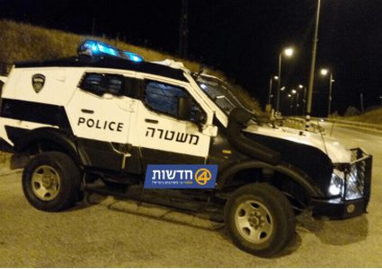 إصابة مستوطن وشرطي من قوات الإحتلال جراء رشقهم بالحجارة في القدس