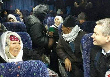 أهالي أسرى غزة يزورون 11 أسيراً بسجن "رامون"