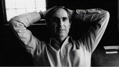 وفاة  أحد عمالقة الأدب الأمريكي