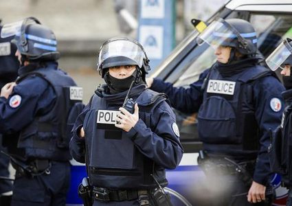 الداخلية الفرنسية تأمر بإخلاء مخيم مهاجرين في باريس