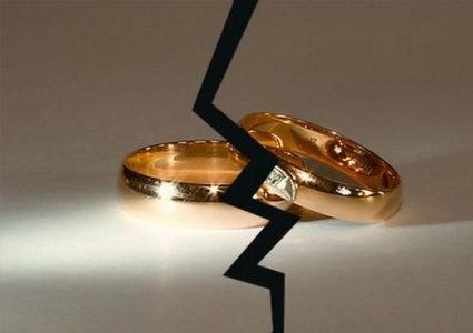 قرار منع الطلاق برمضان يثير الجدل