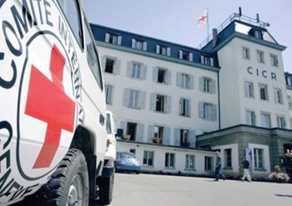 اللجنة الدولية تعزز من تواجد طواقمها الجراحية