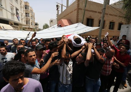 شهيد متأثر بجراحه من مدينة غزة