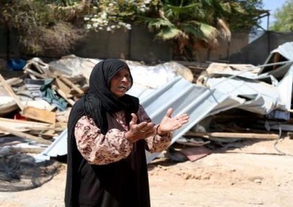 الاحتلال يُقر هدم تجمع الخان الاحمر وترحيل سكانه