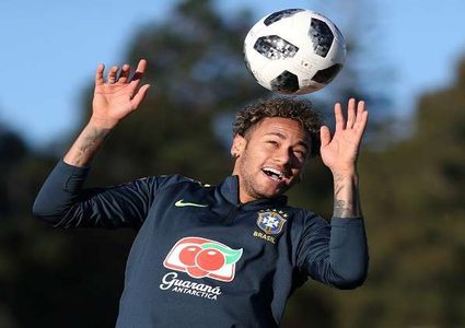 نيمار يرغب باللعب تحت قيادة غوارديولا