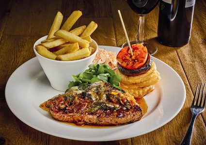 كيف تتحكم المطاعم "موسيقيا" في اختيار طعامك؟