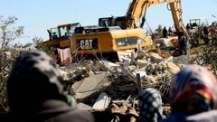 الاحتلال يخطر بهدم 20 منزلا في قرية العقبة شرق طوباس