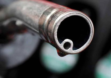 روسيا: "أوبك" تناقش العودة لمستويات إنتاج النفط في 2016