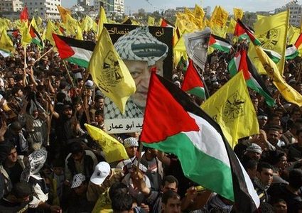 سلفيت: "فتح" تطلق حملة "احنا معك" لمساعدة الأسر المحتاجة