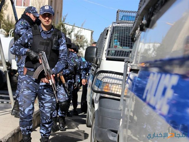 الشرطة تفض شجاراً وتقبض على 12 شخص