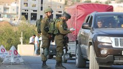 محافظ جنين يطلع على معاناة أهالي قرى جنوب المدينة
