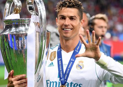 جمهور الملكي: رونالدو نرجوك أن تبقى!