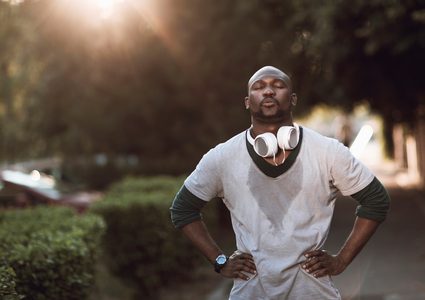 هل يساعد التعرق على فقدان الوزن؟