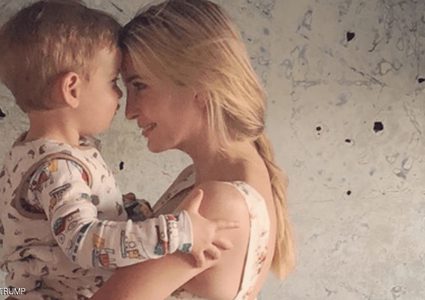 صورة ايفانكا مع ابنها تغضب الأمريكيين!