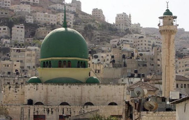 شبكة الأذان الموحد في نابلس تعمل بالبث الفضائي