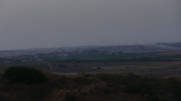 الاحتلال يزعم بأن فلسطينيين أطلقوا النار تجاه قواتهم بناحل عوز