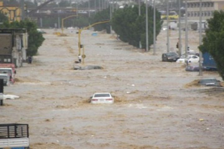 قتلى بسيول في اليمن