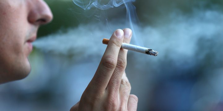 اسرائيل توسّع رقعة منع التدخين بالاماكن العامة