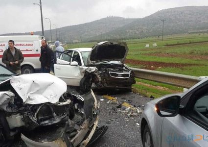 نابلس: إصابات في حادث سير مروع بين شاحنة وعدة مركبات