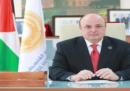 الشوا يطلع وفدا سويديا على الوضع المالي المحلي