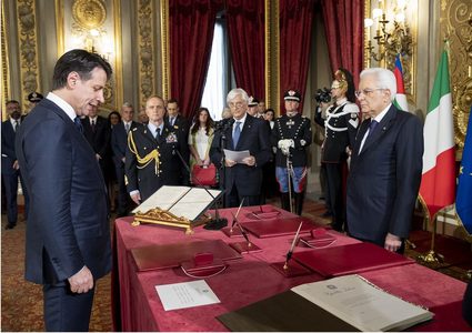 الحكومة الايطالية الجديدة تؤدي اليمين الدستورية امام رئيس الجمهورية