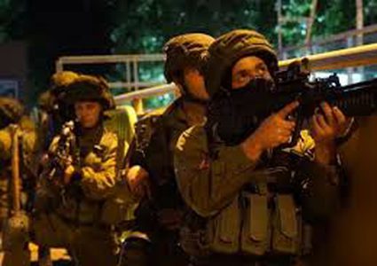 الاحتلال يداهم الخليل وعدد من بلداتها