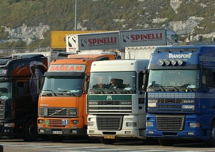 الإحتلال يسمح لـ400 رجل أعمال من فلسطيني الداخل بالاستثمار في غزة