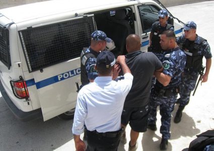 في الشهر الفضيل.. خمسة شجارات ليلة أمس في نابلس