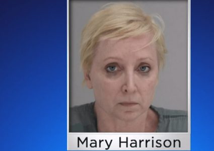 أميركية تقتل زوجها بالرصاص.. والسبب قطة