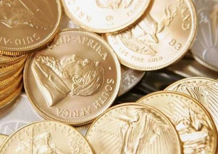 عثر على "حقيبة ذهب" بأميركا.. وتصرف على الطريقة المصرية