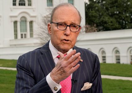 كبير مستشاري ترامب تروردو بالغ في ردة الفعل تجاه الضرائب!