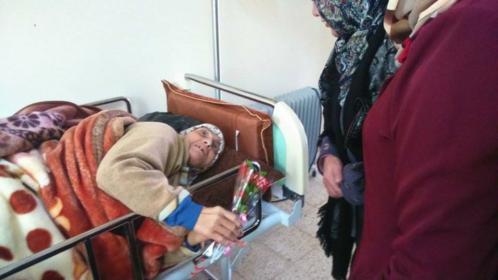 افتتاح جدارية فنية دعما لكبار السن