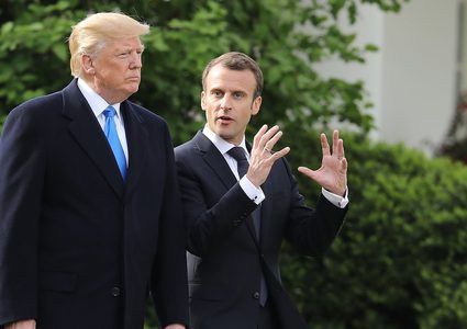 الرئيس الفرنسي يصف اتصالاته بترامب بالنقانق!