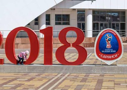 لاعبان عربيان يتصدران في قوائم المونديال