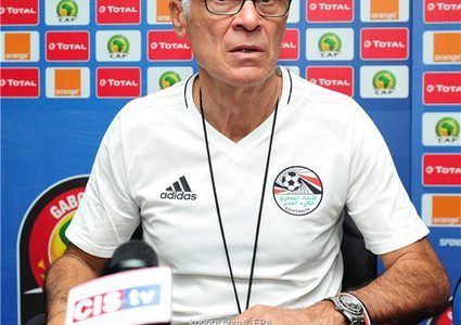 كوبر يكشف موقف صلاح من مواجهة أوروجواي